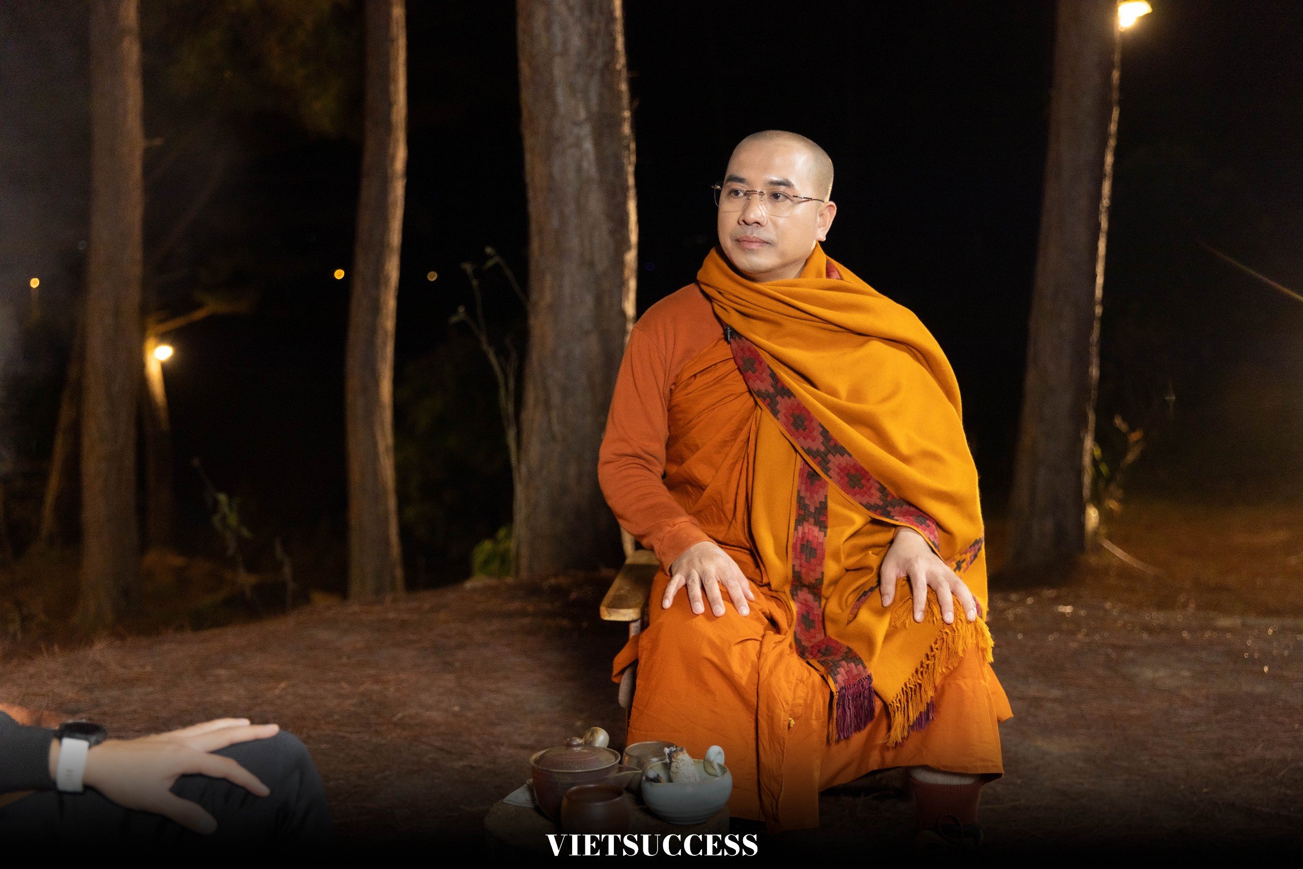 Cùng con vượt khó