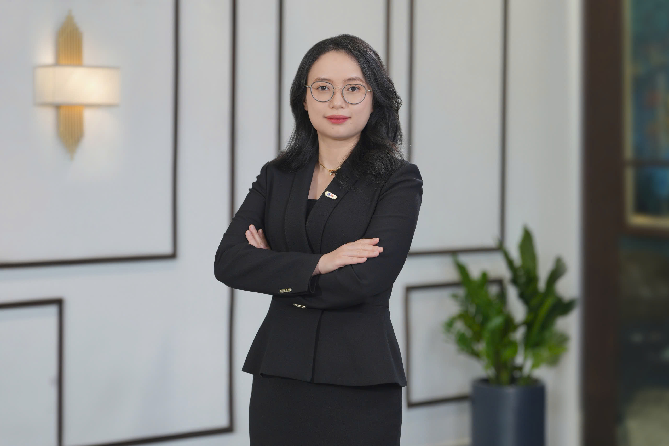 Bà Đặng Minh Huyền, Giám đốc Nhân sự Ngân hàng TMCP Quân đội (MB